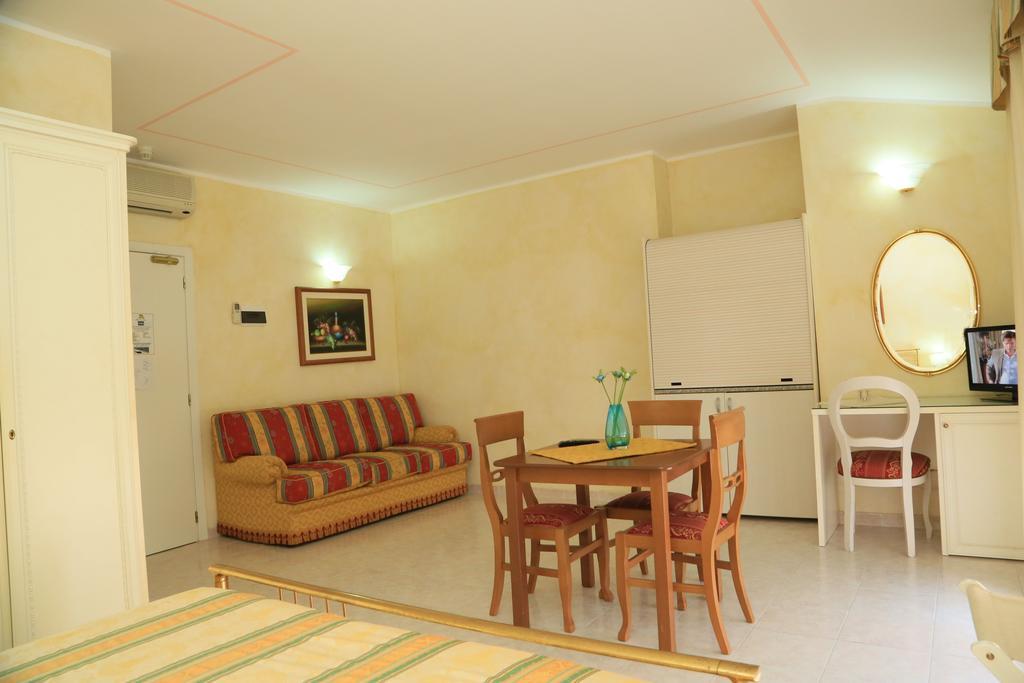 Hotel San Marco Alghero Phòng bức ảnh